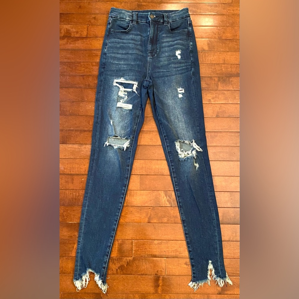 American Eagle Next Level Stretch Curvy Highest Rise 4 Edgy Y2K Ripped Jeggings
